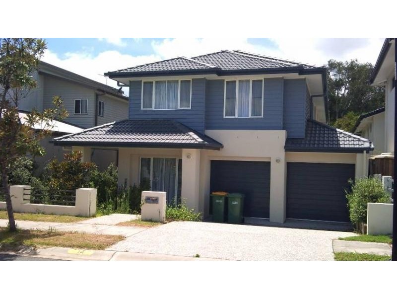 14 Moyenne, Varsity Lakes QLD 4227