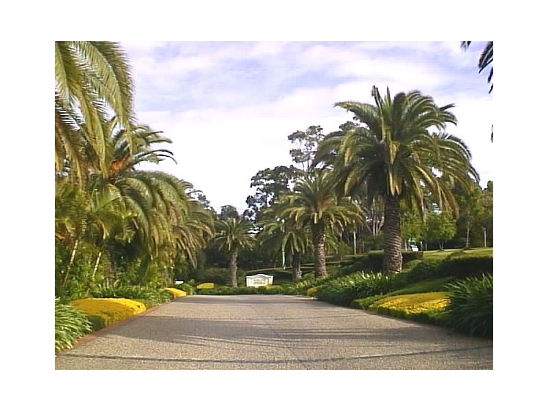 29/100 Cotlew St East, Southport QLD 4215