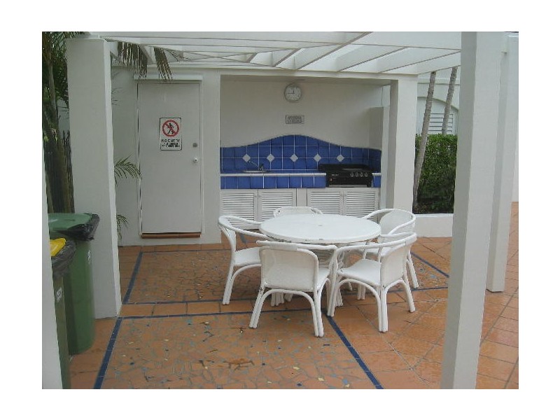 29/100 Cotlew St East, Southport QLD 4215