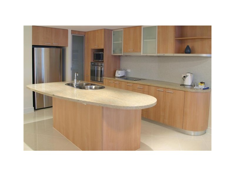 11 Nicklin Way, Minyama QLD 4575