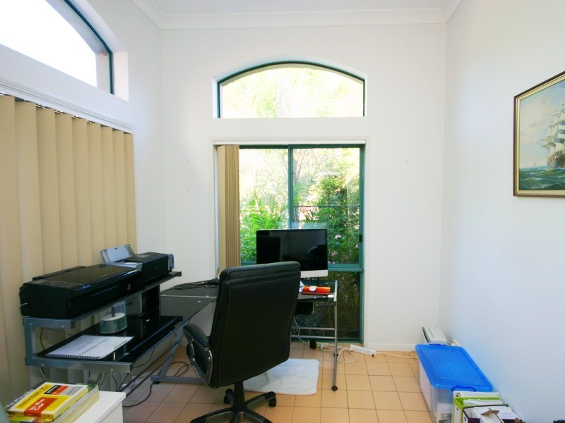 12/19 Santa Barbara Road, Hope Island QLD 4212