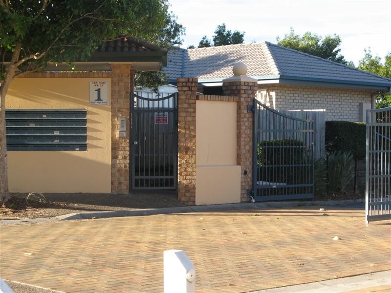 24/1 Highridge Road,, Springfield QLD 4300