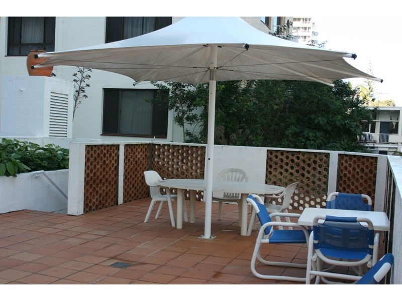 26 Old Burleigh Road, Surfers Paradise QLD 4217