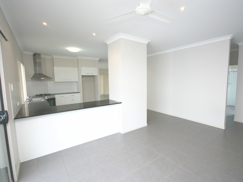 101/19 Santa Barbara Road, Hope Island QLD 4212