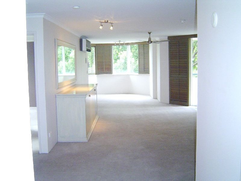 57 Lambert Street, Kangaroo Point QLD 4169