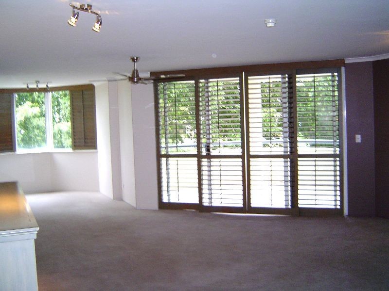 57 Lambert Street, Kangaroo Point QLD 4169