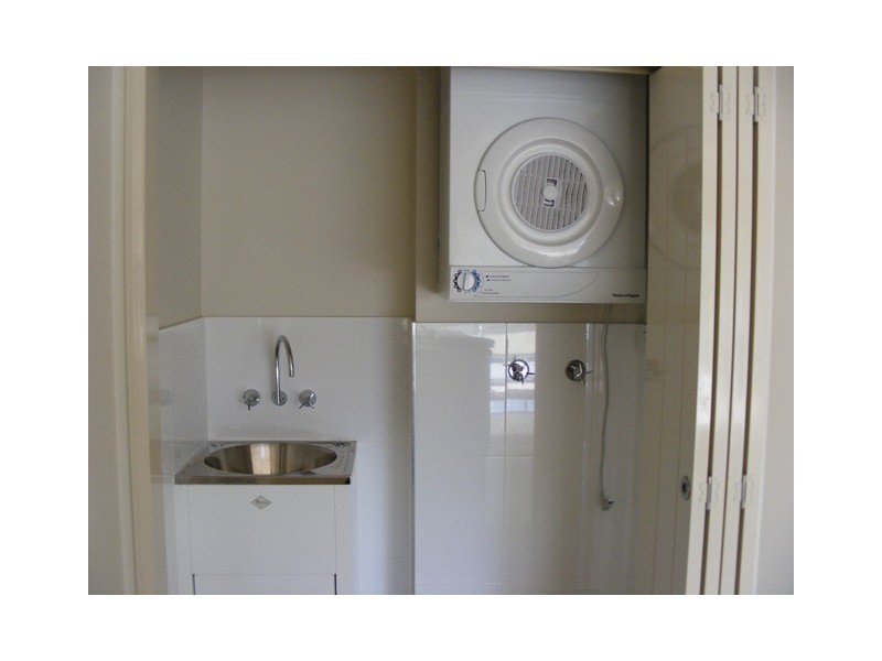 11/1 Sydney Street, Redcliffe QLD 4020