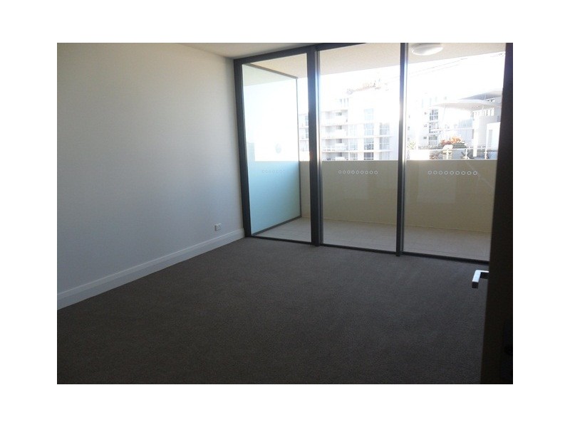606/99 Marine Parade, Redcliffe QLD 4020