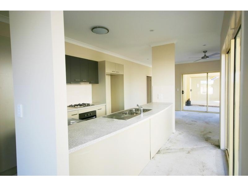 78/19 Santa Barbara Road, Hope Island QLD 4212