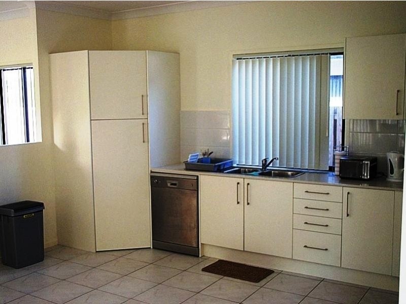 73/19 Santa Barbara Road, Hope Island QLD 4212