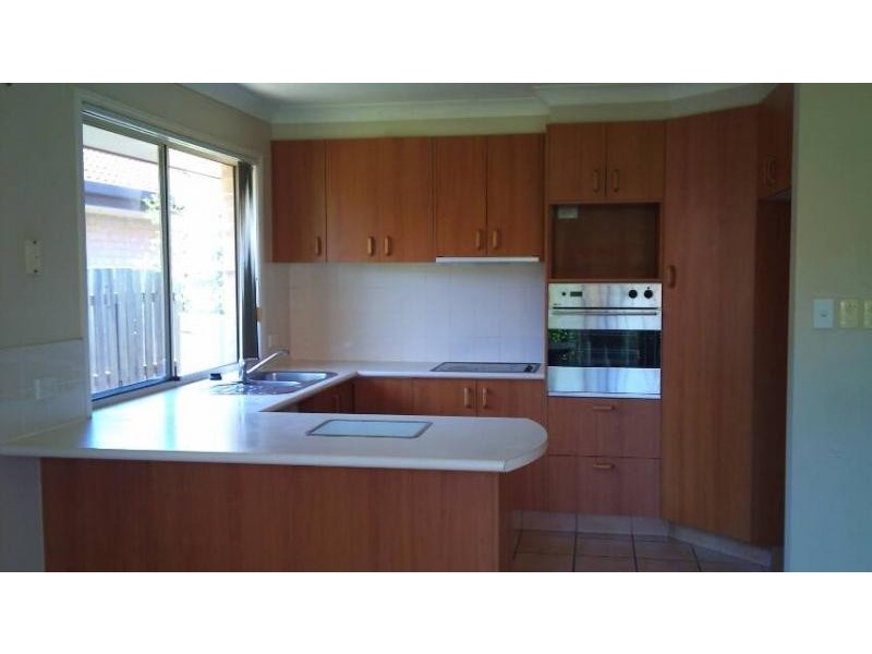 15 Daryl Drive, Varsity Lakes QLD 4227