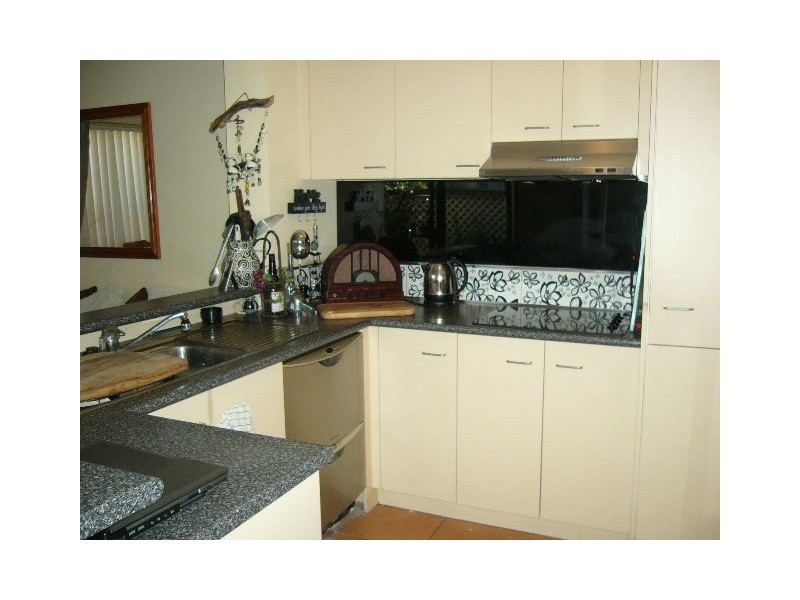 18/18 Tallebudgeraba Creek Rd,, Burleigh Heads QLD 4220