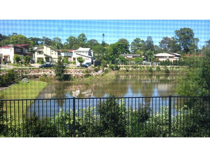 13 Marks Drive, Varsity Lakes QLD 4227