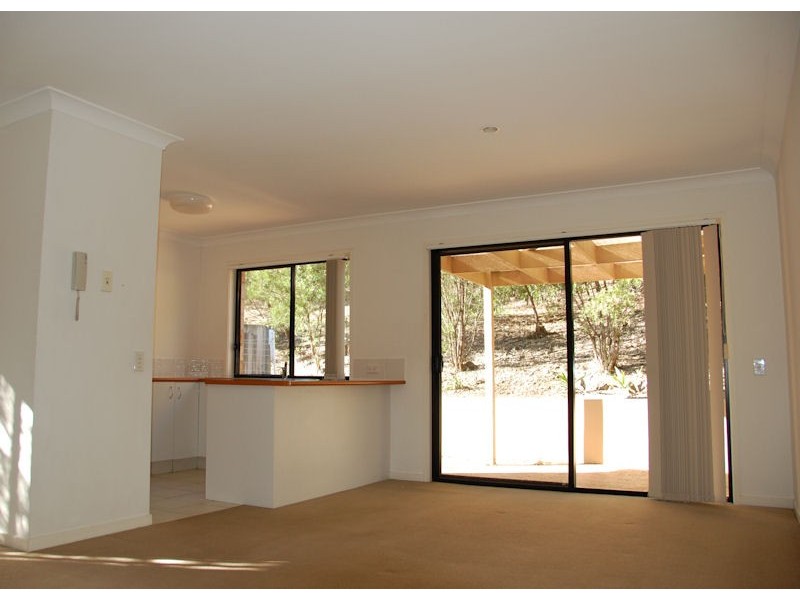 31/24 Amsonia Court,, Arundel QLD 4214