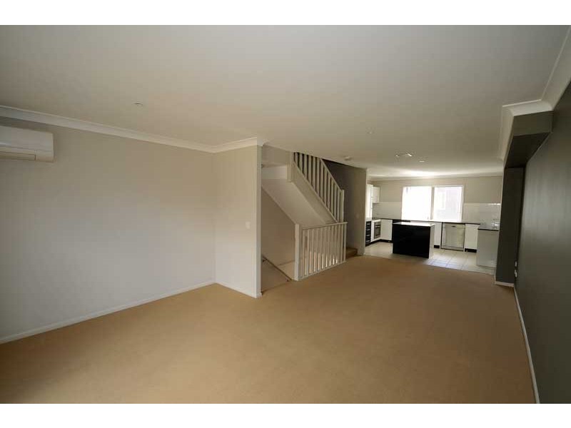 59-63 Mary Street,, Kingston QLD 4114