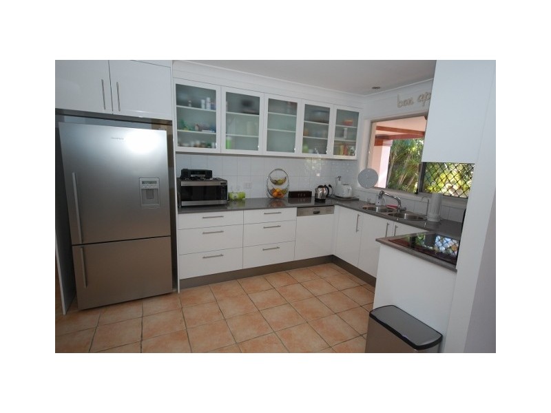 Broadbeach Waters QLD 4218