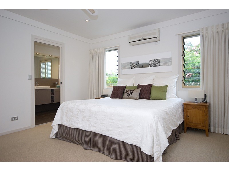 36 Bauer Street, Southport QLD 4215