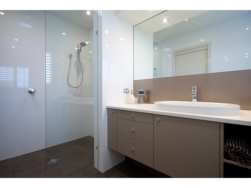 36 Bauer Street, Southport QLD 4215