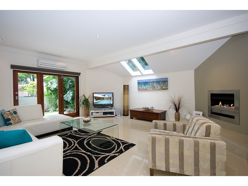 36 Bauer Street, Southport QLD 4215