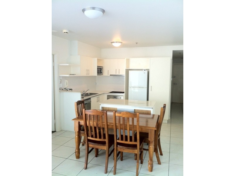 8th/30 Tank Street, Brisbane QLD 4000