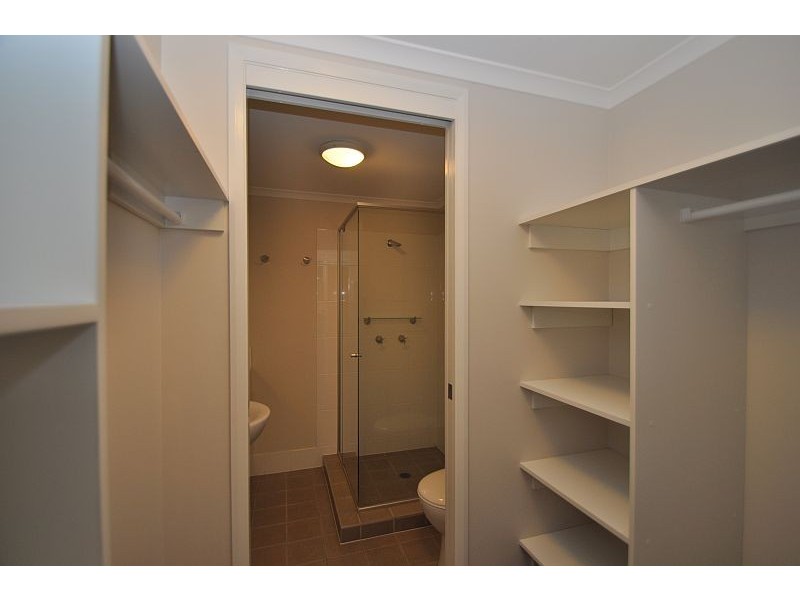 28/1 McNaughton Street, Redcliffe QLD 4020