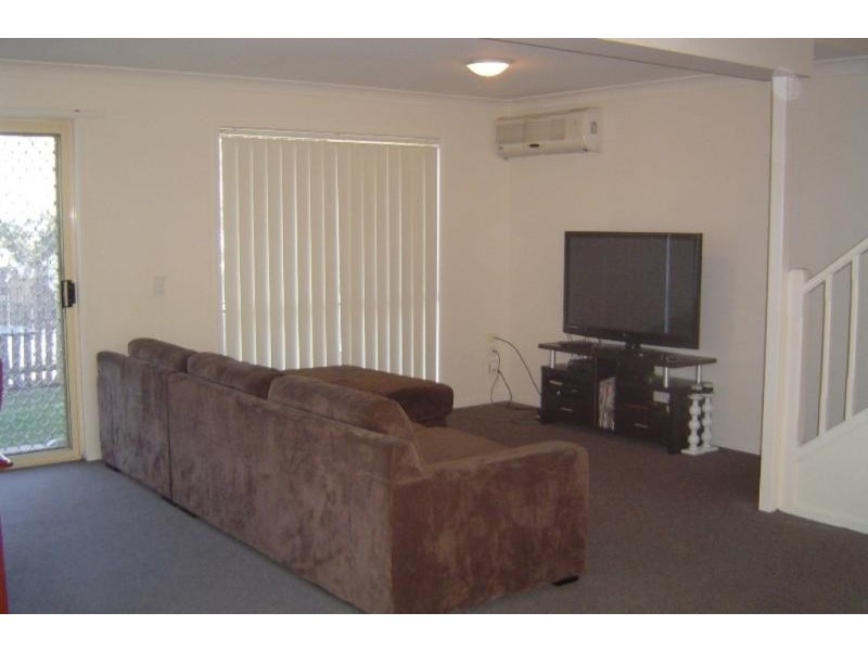 27/3 Arundel Drive,, Arundel QLD 4214