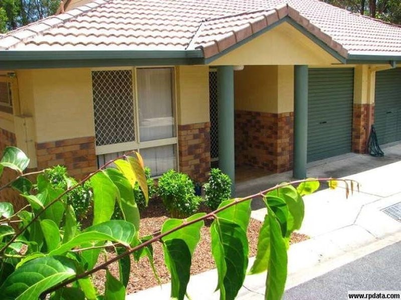 31 Simpsons Rd, Elanora QLD 4221