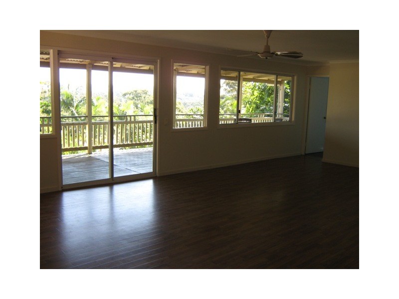 2 Sunset Avenue, Buderim QLD 4556