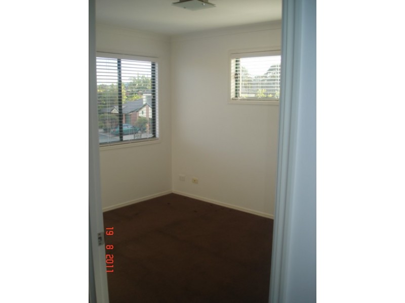 31/1 Koala Town Rd, Upper Coomera QLD 4209