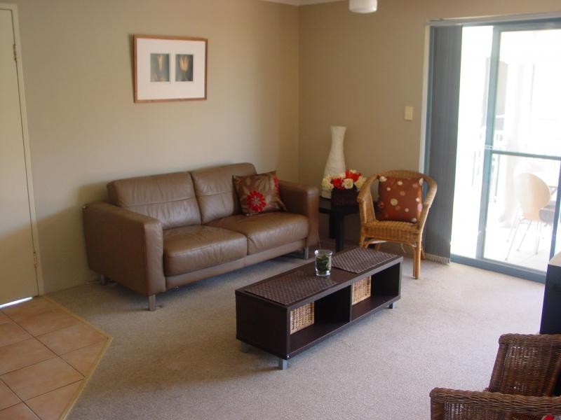 15/103-105 Frank Street, Labrador QLD 4215