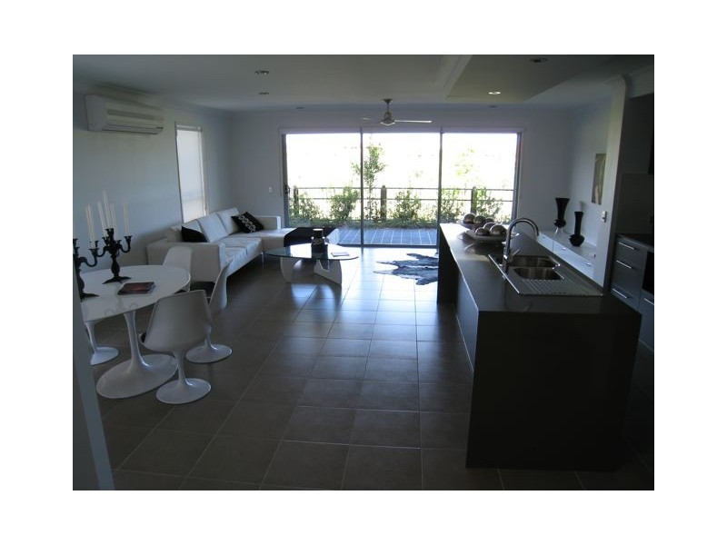 94 VERONA COURT, Burleigh Waters QLD 4220