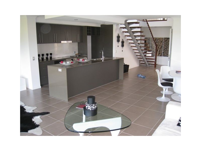 94 VERONA COURT, Burleigh Waters QLD 4220