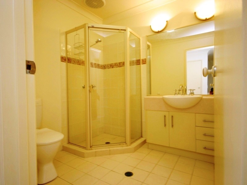 30/19 Santa Barbara Road, Hope Island QLD 4212