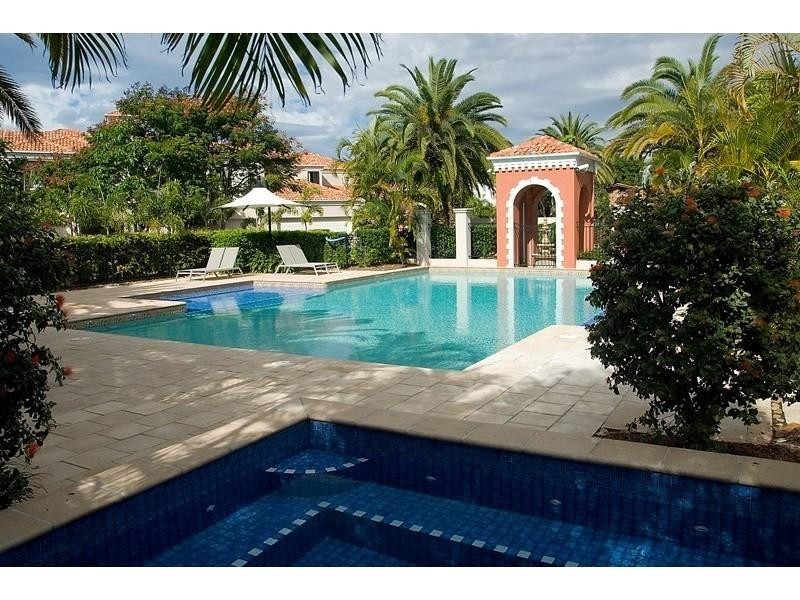 29/7 Elliott St, Surfers Paradise QLD 4217