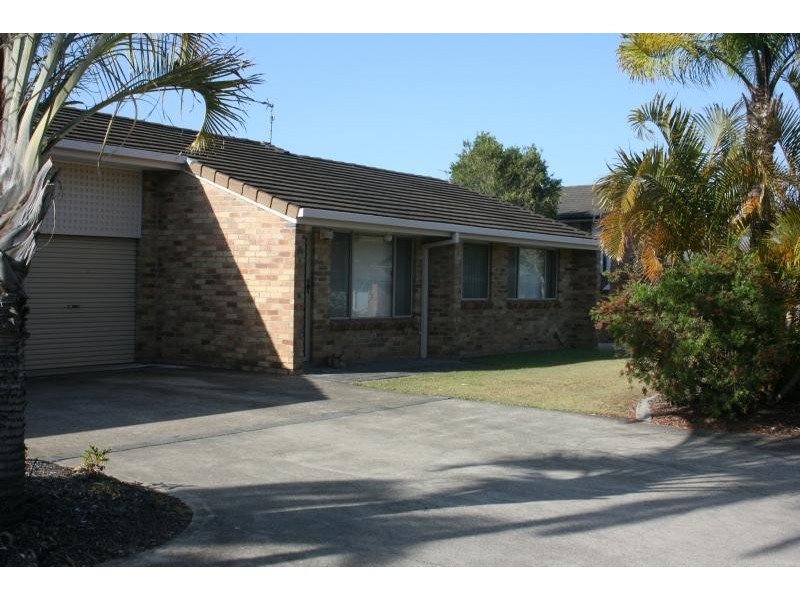 54 Edmund Rice Drive,, Southport QLD 4215