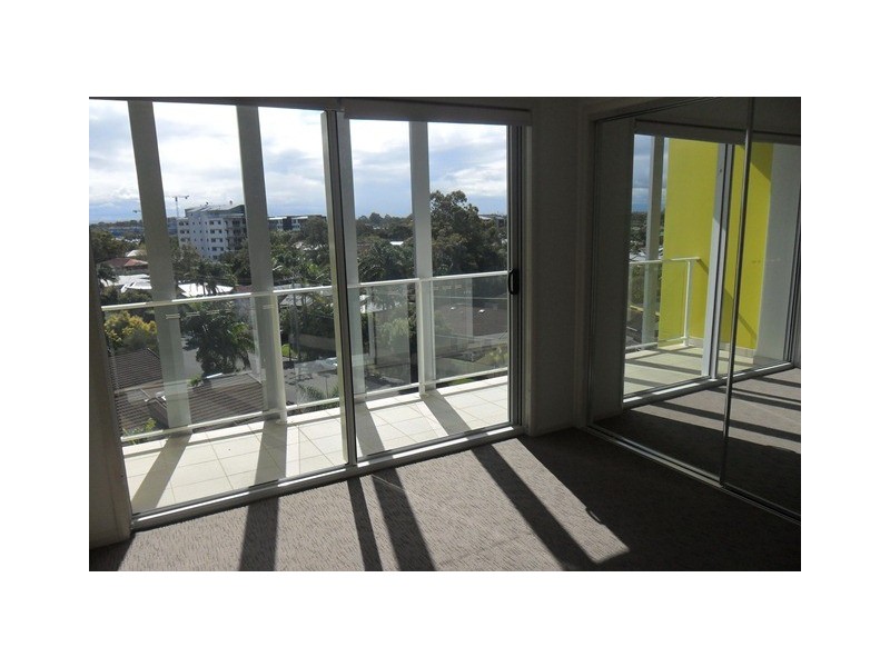 18/1 Sydney Street, Redcliffe QLD 4020