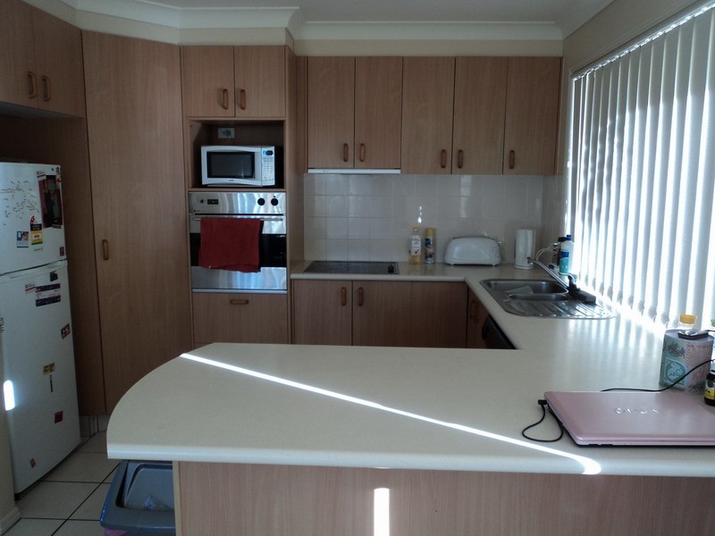 55 Yodelay Street, Varsity Lakes QLD 4227