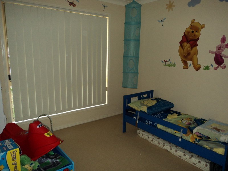 55 Yodelay Street, Varsity Lakes QLD 4227