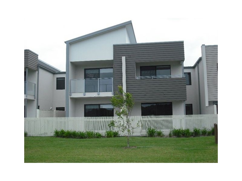 4/2 Inland Dr,, Tugun QLD 4224