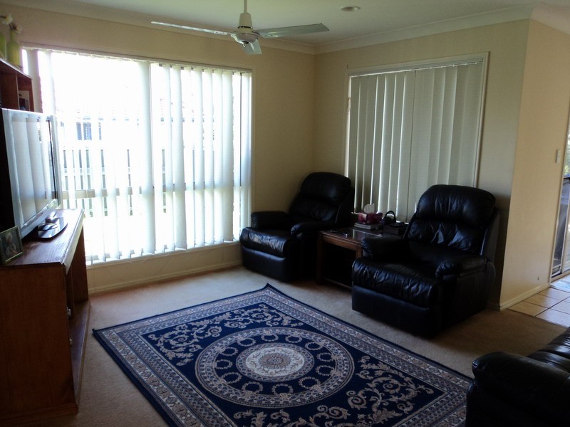 83 Yodelay Street, Varsity Lakes QLD 4227