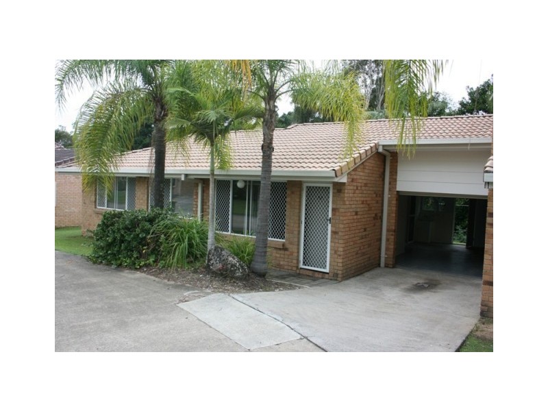 64 Edmund Rice Drive,, Southport QLD 4215