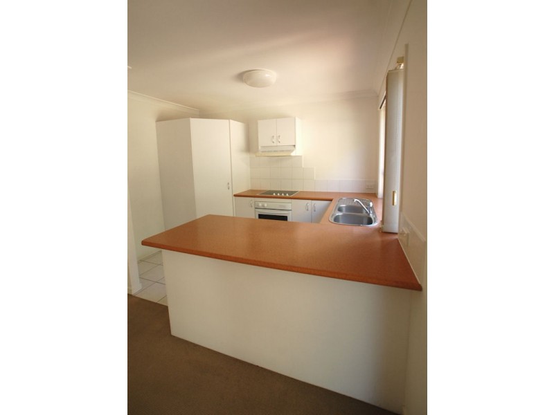 26/24 Amsonia Court,, Arundel QLD 4214