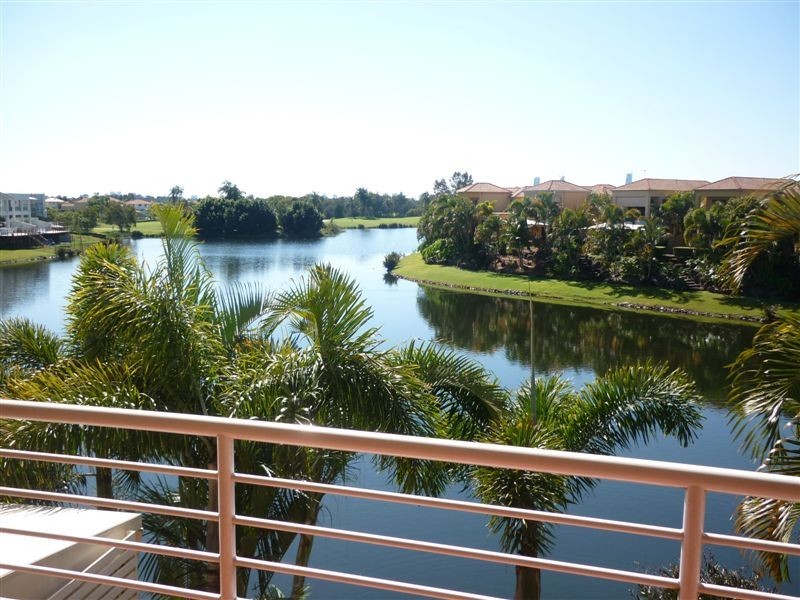 117 – 139 Palm Meadows Drive, Carrara QLD 4211