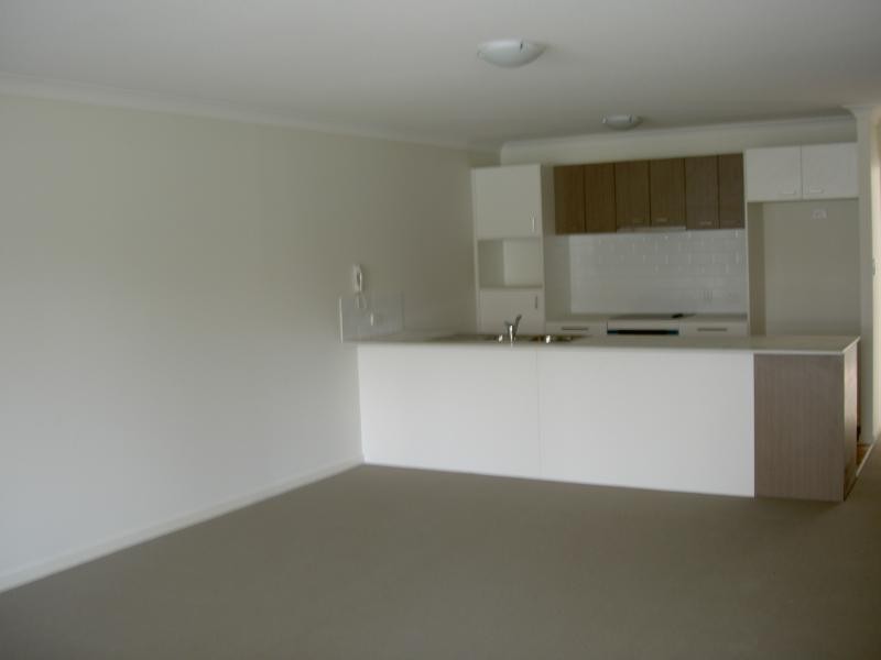 5/4-6 Lockhart Street, Woolloongabba QLD 4102
