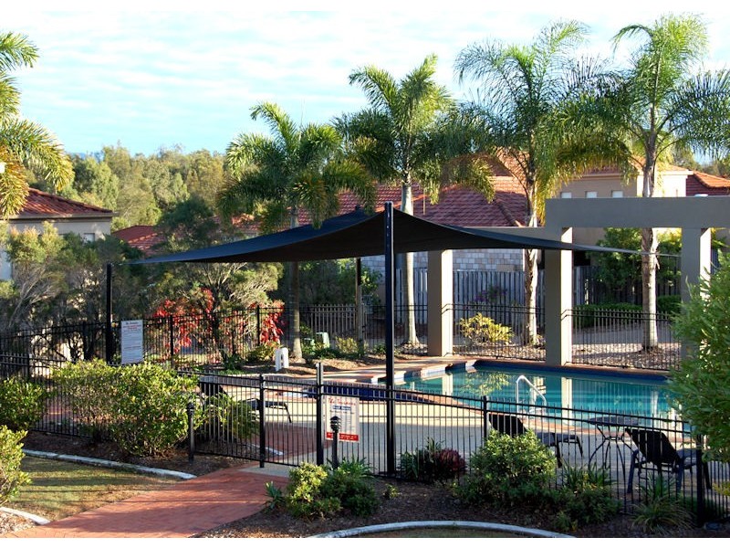 32/24 Amsonia Court,, Arundel QLD 4214