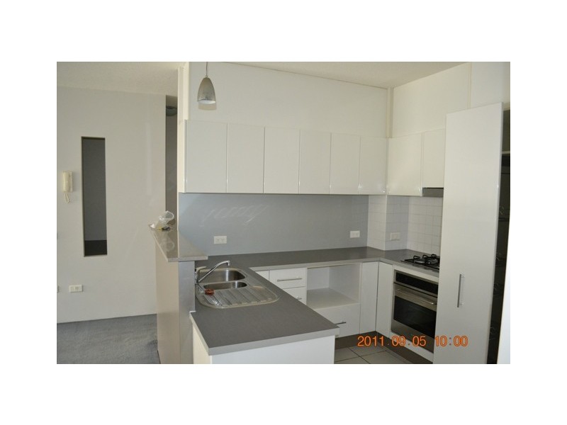 50/2 Campbell St, Toowong QLD 4066