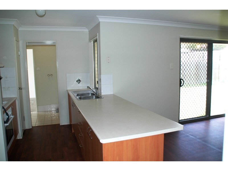 74 STORR CIRCUIT, Goodna QLD 4300