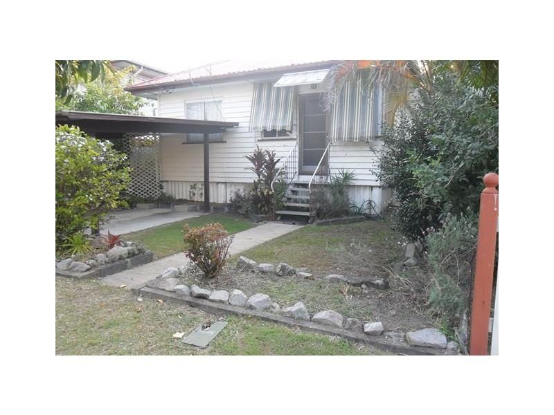 75 Mein Street, Scarborough QLD 4020