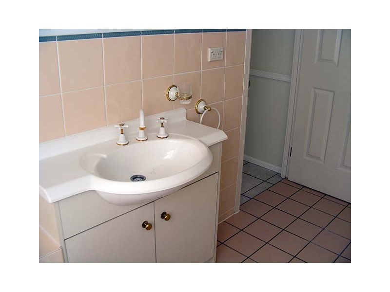 20 Trinity Close, Forest Lake QLD 4078