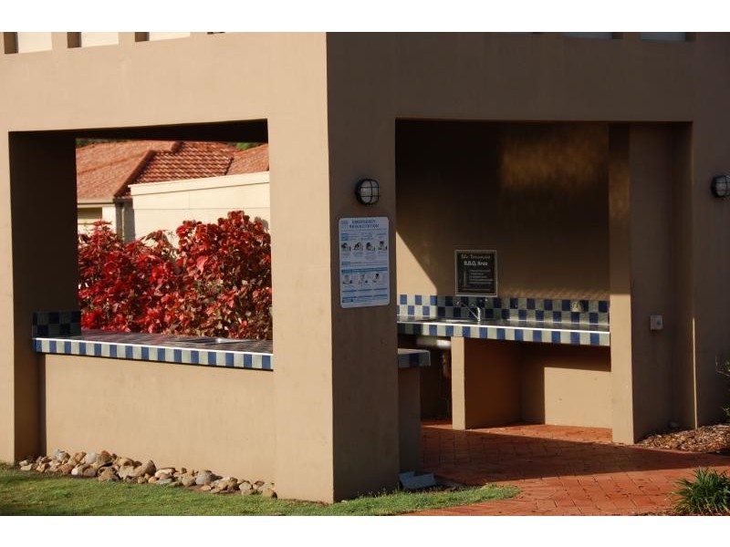 31/24 Amsonia Court,, Arundel QLD 4214